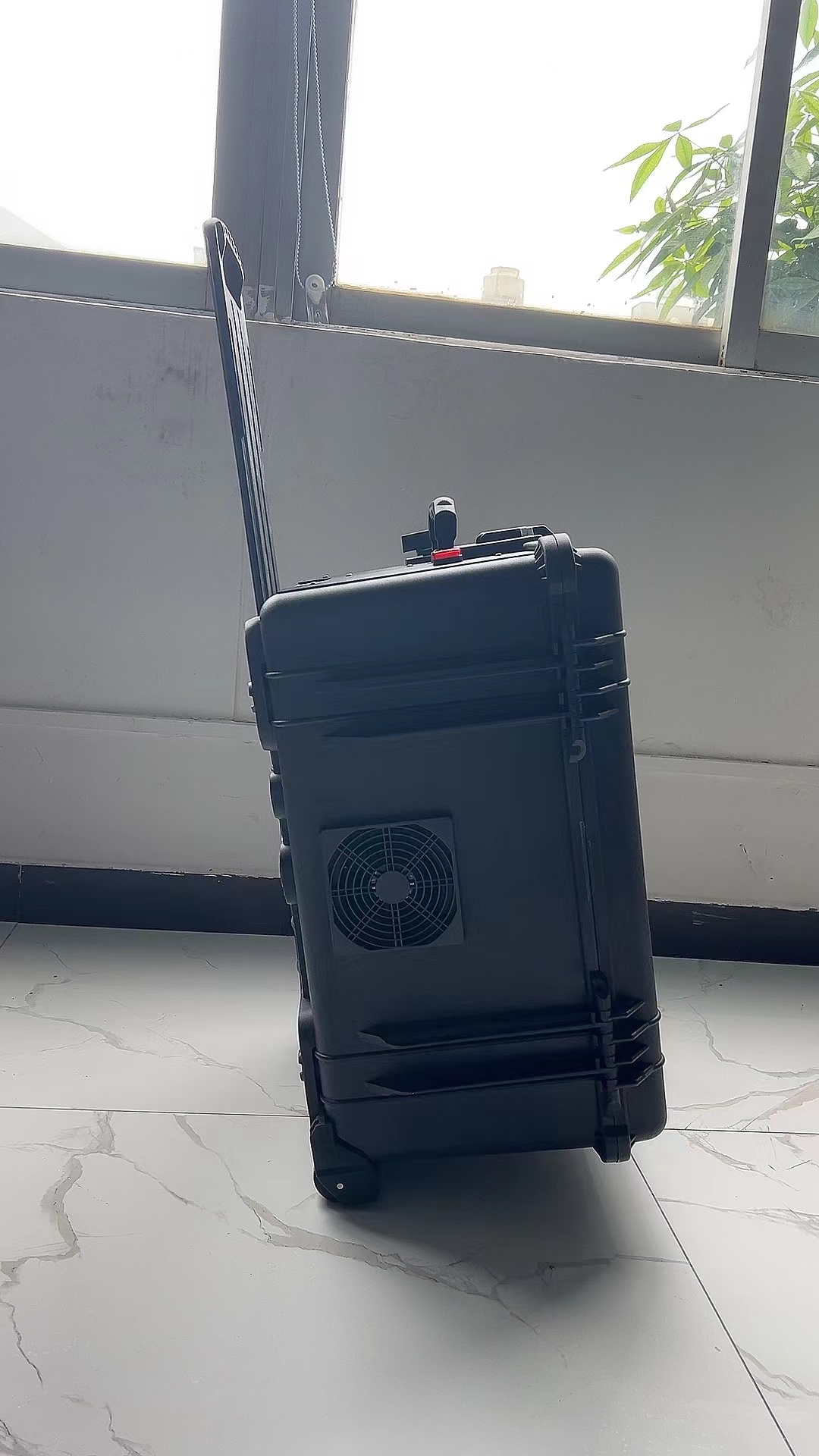 湘潭手拉箱型移动通信干扰器